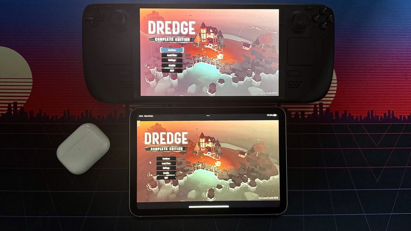 A Valve Steam Deck and iPad mini both running the Dredge game.